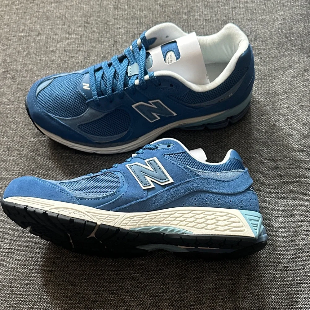 New Balance Men's 2002R Sneaker in Light Blue and White - Picture 3 of 6